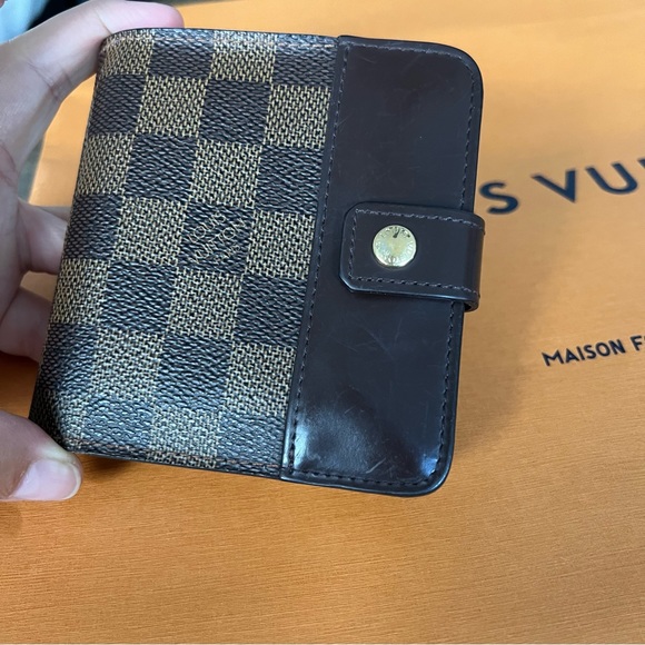Louis Vuitton Square Compact Zippy Wallet   in Brown Damier Ebene - Picture 2 of 13